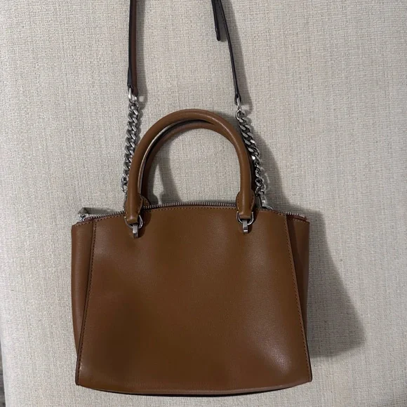 Michael Kors Small Ellis Purse - Picture 4 of 8